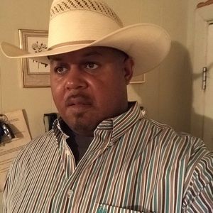 Meet your Posher, Darrell